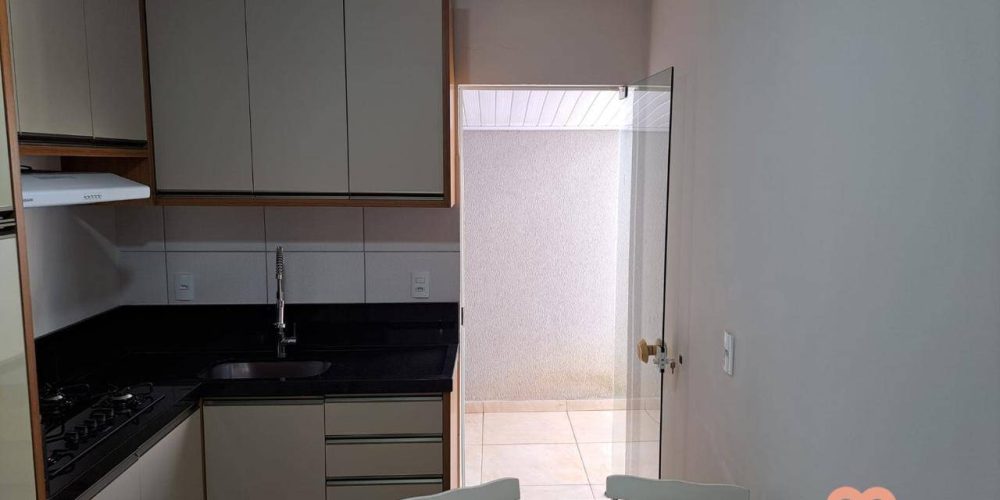 casa-com-3-quartos-no-brasilia-em-cascavel-pr (6)