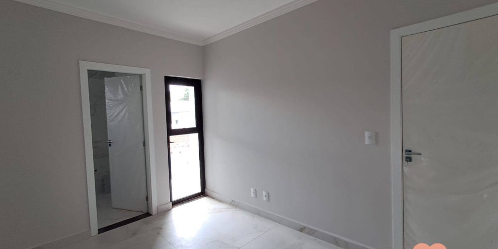 sobrado-com-3-suites-bairro-coqueiral-cascavel-pr (10)