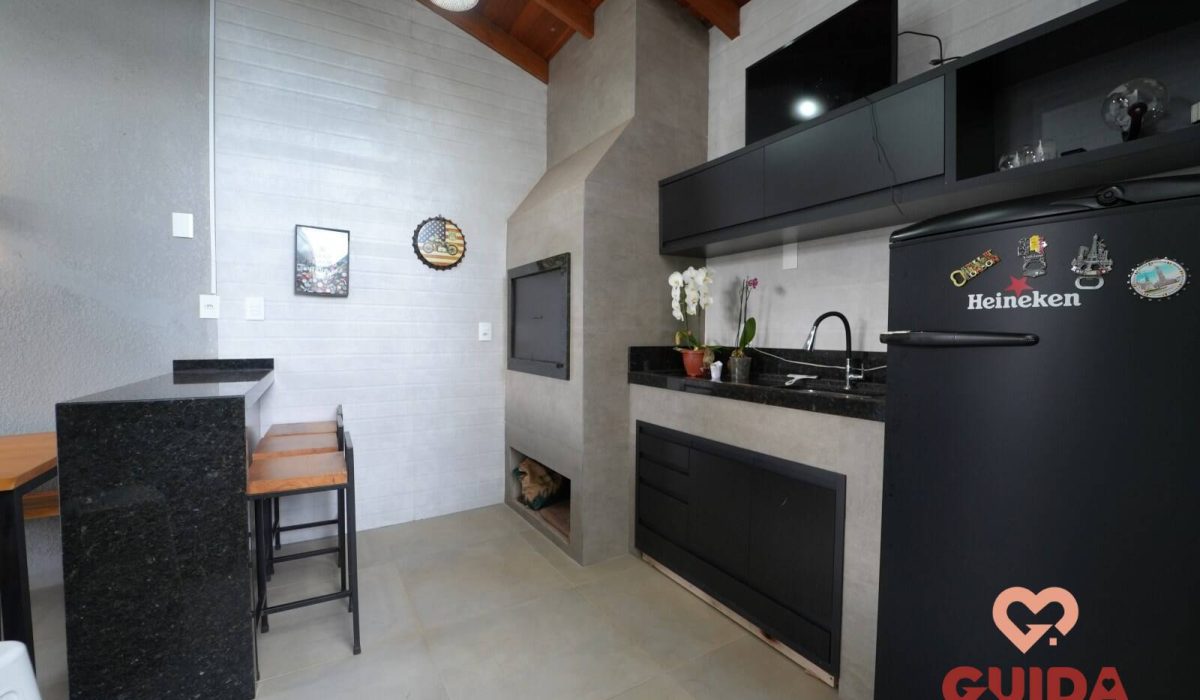 sobrado-com-suite-em-cascavel (17)