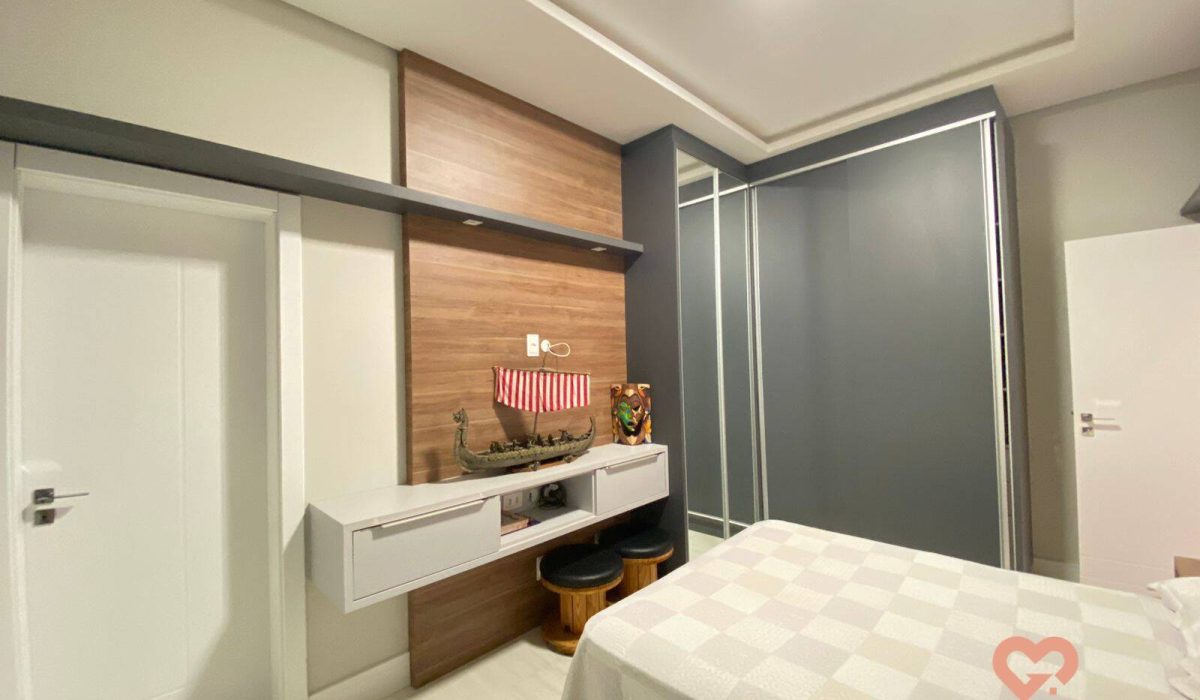 sobrado-com-suites-em-localizacao-privilegiada-cascavel-pr (12)