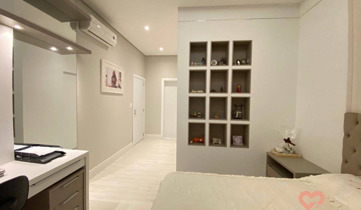 sobrado-com-suites-em-localizacao-privilegiada-cascavel-pr (9)